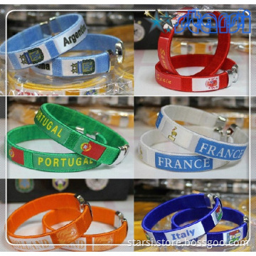 New Promotional World Cup Bracelet for 2014 Brazil Football Wristband (STB4317)
